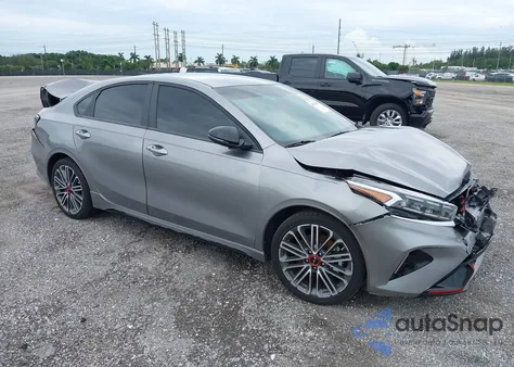 2024 Kia Forte Gt z USA, uszkodzony, nr VIN 3KPF44AC5RE791127